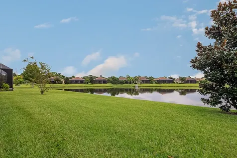 5550 49th Avenue Vero Beach FL 32967