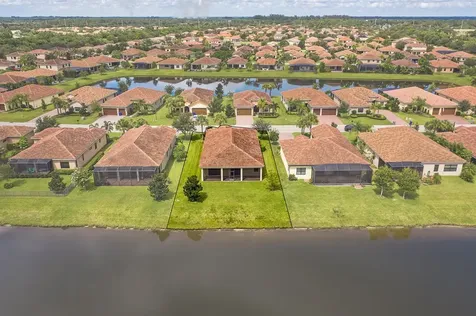 5550 49th Avenue Vero Beach FL 32967
