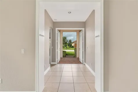 5550 49th Avenue Vero Beach FL 32967