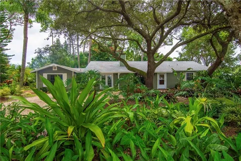 1736 8th Avenue SW Vero Beach FL 32962
