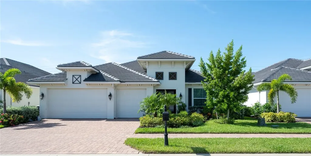 1317 Lilys Cay Circle Vero Beach FL 32967