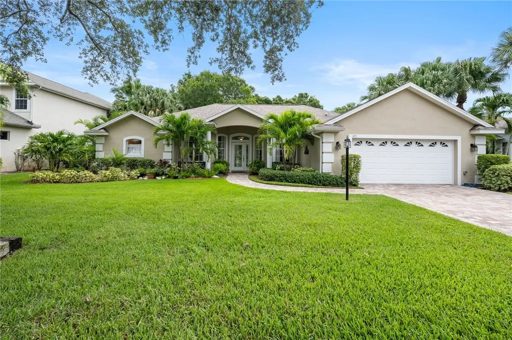670 45th Court SW Vero Beach FL 32968