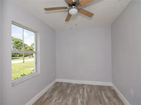 2176 16th Avenue SW Vero Beach FL 32962