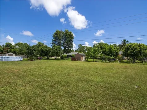 2176 16th Avenue SW Vero Beach FL 32962