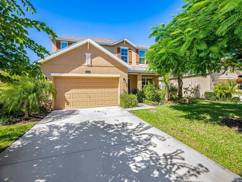 1388 Lexington Square SW Vero Beach FL 32962