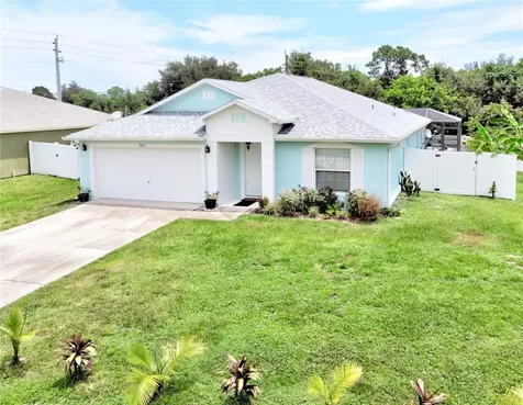 8276 99th Avenue Vero Beach FL 32967