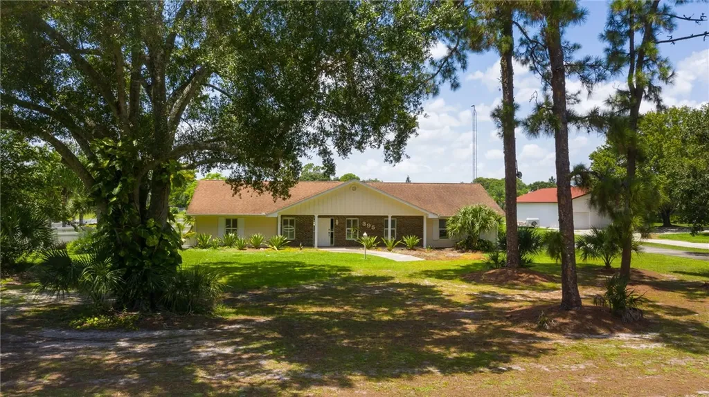 395 Nieuport Drive Vero Beach FL 32968