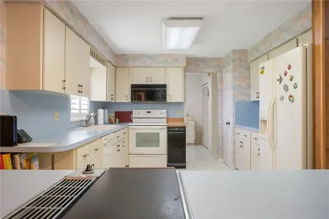395 Nieuport Drive Vero Beach FL 32968