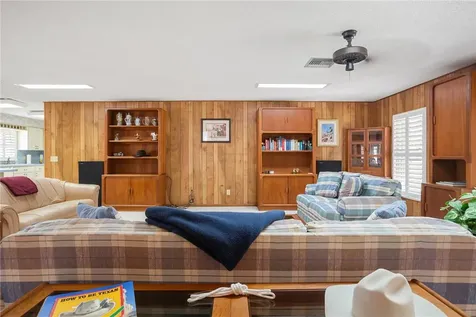 395 Nieuport Drive Vero Beach FL 32968