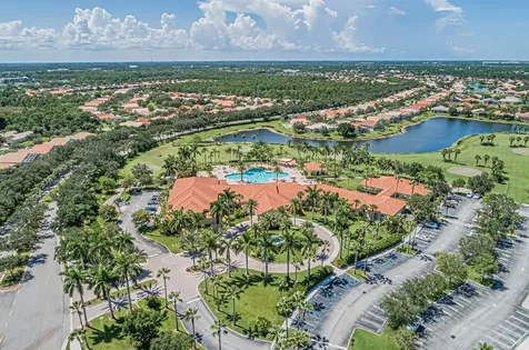325 NW Breezy Point Loop Port St. Lucie FL 34986