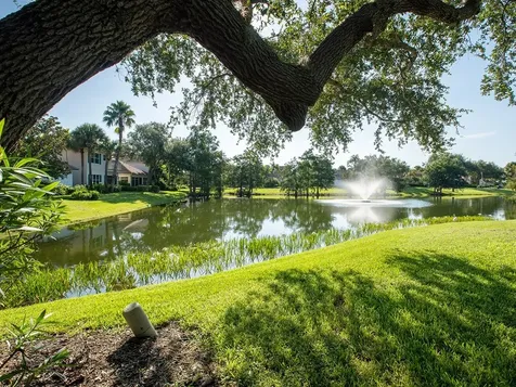 1676 Victoria Circle Vero Beach FL 32967