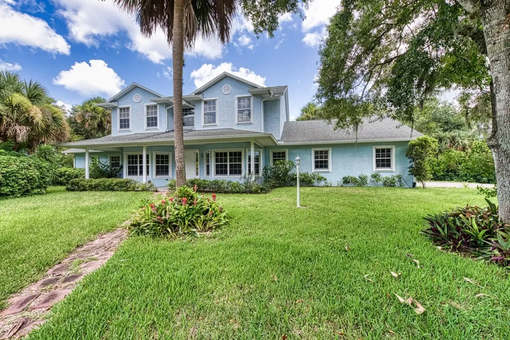 5820 40th Place Vero Beach FL 32966
