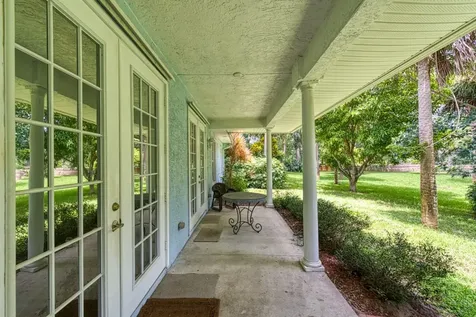 5820 40th Place Vero Beach FL 32966