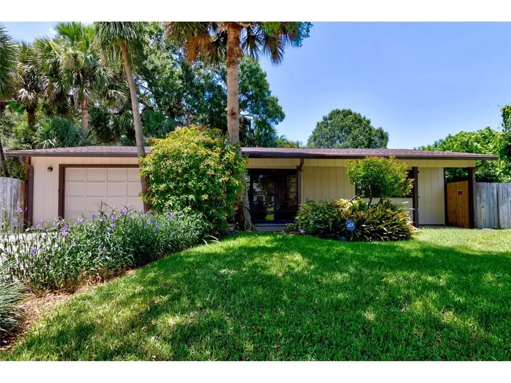 471 Carnival Terrace Sebastian FL 32958