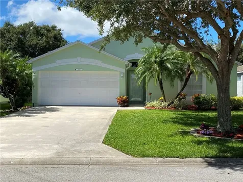 1039 S 13th Square Vero Beach FL 32960