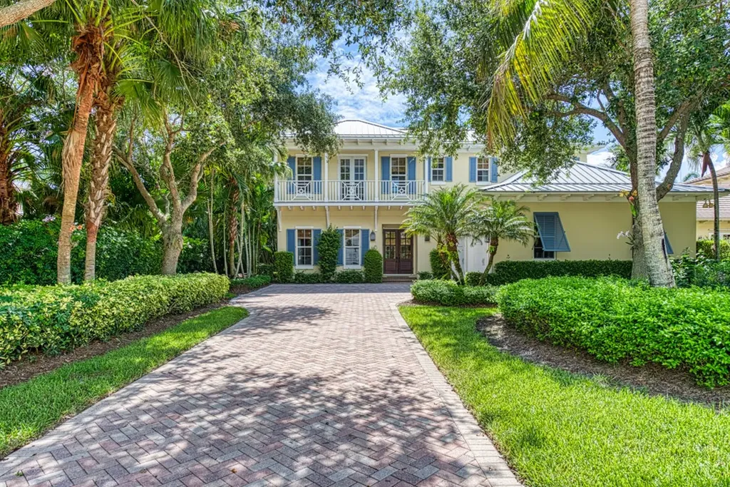 202 Coconut Creek Court Vero Beach FL 32963