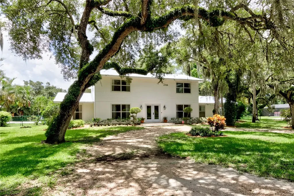 2816 Coronado Way Vero Beach FL 32960