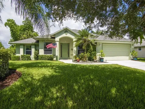 656 S Easy Street Sebastian FL 32958