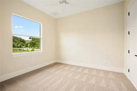 1700 Lake Club Court Vero Beach FL 32963