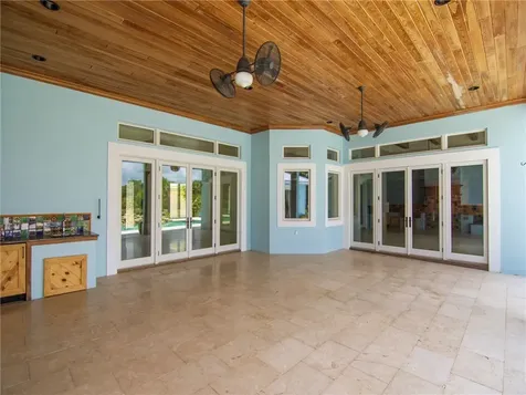 6150 8th Street Vero Beach FL 32968