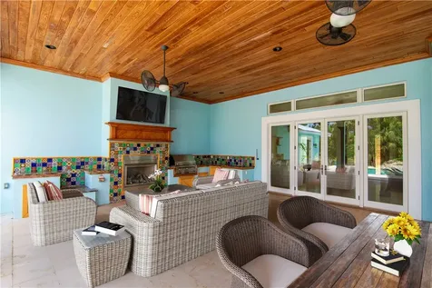 6150 8th Street Vero Beach FL 32968