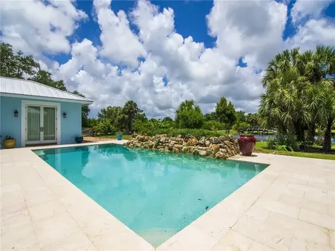 6150 8th Street Vero Beach FL 32968