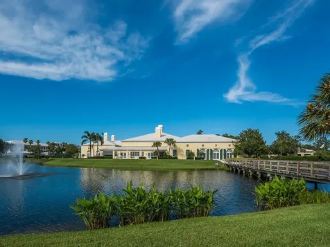 1275 Saint Georges Lane Vero Beach FL 32967