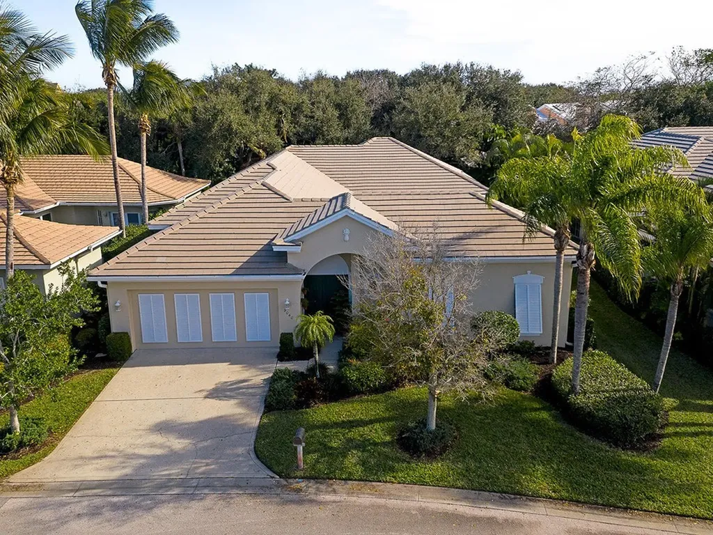 9040 Englewood Court Vero Beach FL 32963