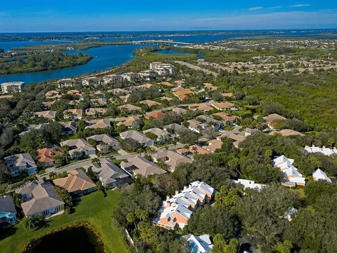 9040 Englewood Court Vero Beach FL 32963