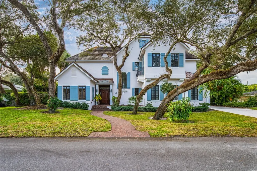 516 Fiddlewood Road Vero Beach FL 32963