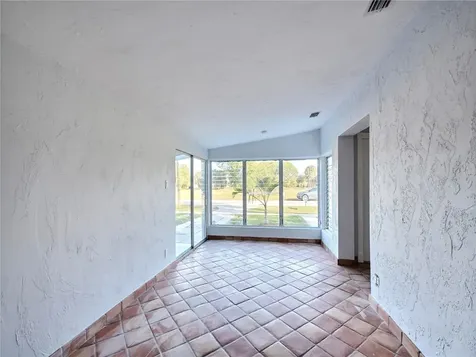 329 21st Road SW Vero Beach FL 32962