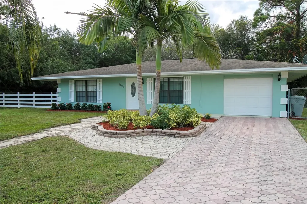 2195 88th Avenue Vero Beach FL 32966