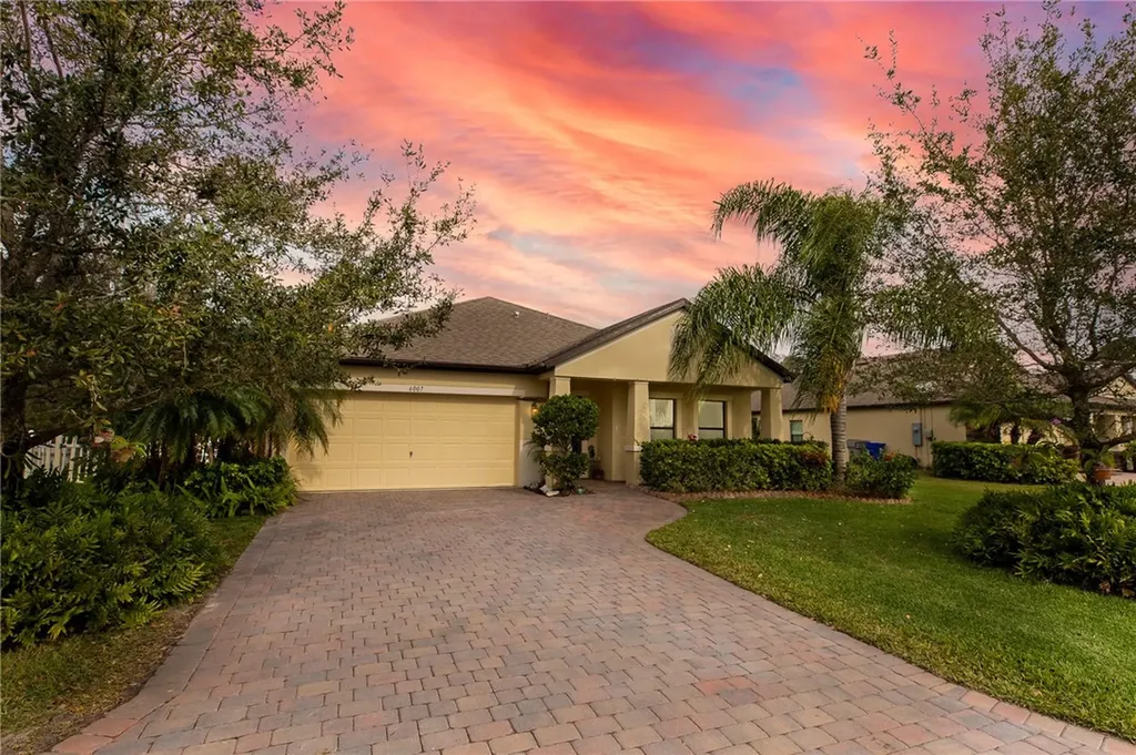 6007 Sequoia Circle Vero Beach FL 32967