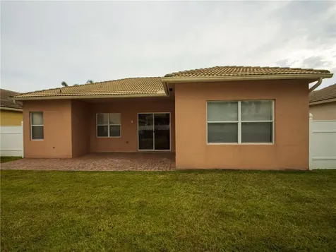 5515 Place Lake Drive Fort Pierce FL 34951