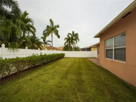 5515 Place Lake Drive Fort Pierce FL 34951