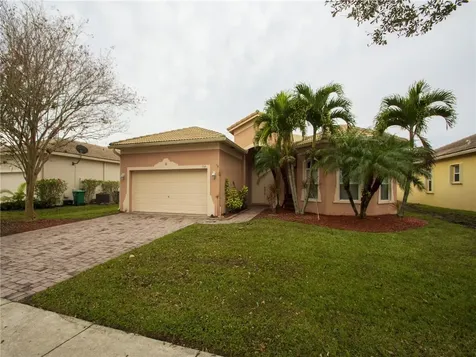 5515 Place Lake Drive Fort Pierce FL 34951
