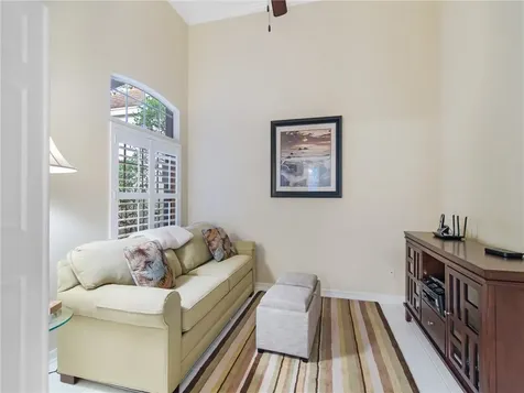 8805 Lakeside Circle Vero Beach FL 32963
