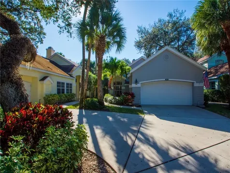 8805 Lakeside Circle Vero Beach FL 32963