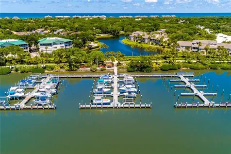 8805 Lakeside Circle Vero Beach FL 32963