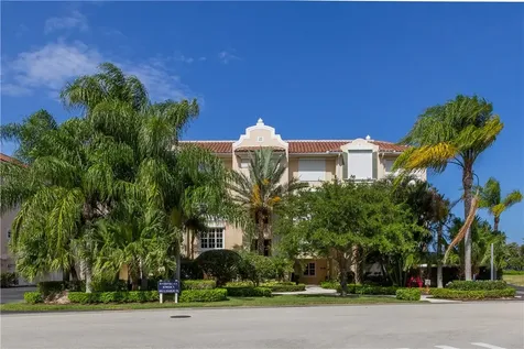 4872 S Harbor Drive Vero Beach FL 32967