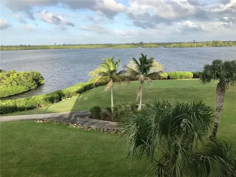 4872 S Harbor Drive Vero Beach FL 32967