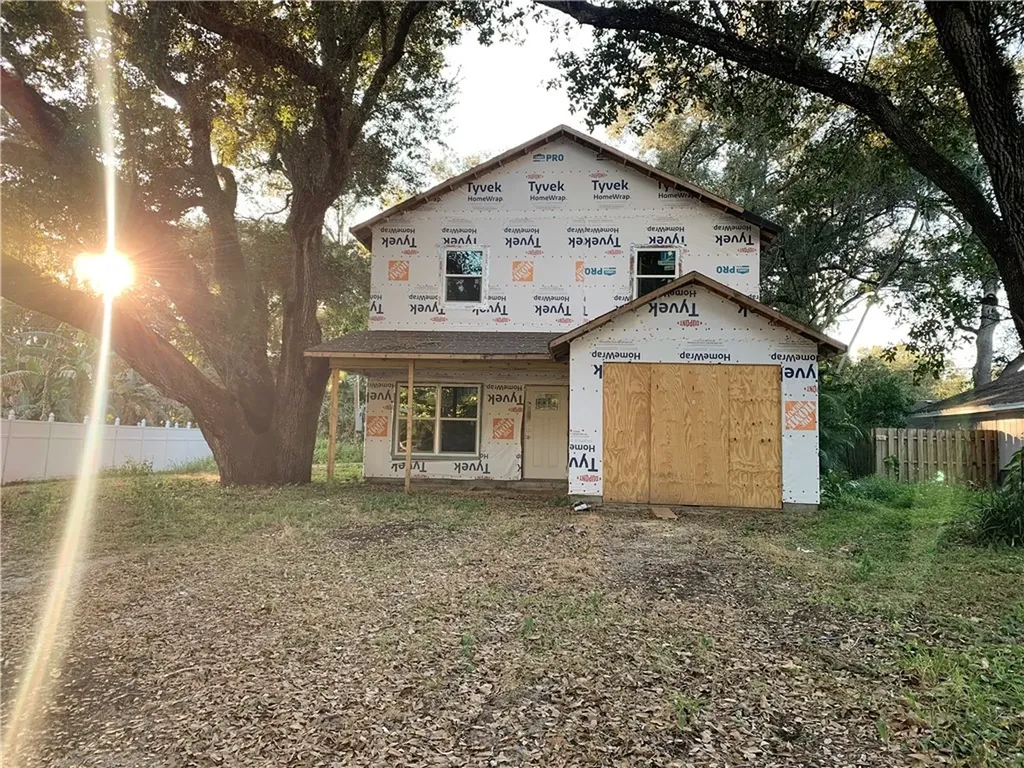 15 45th Avenue Vero Beach FL 32968