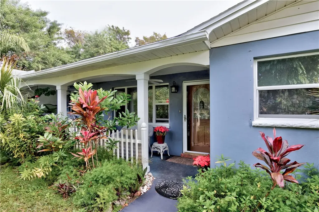 1616 36th Avenue Vero Beach FL 32960