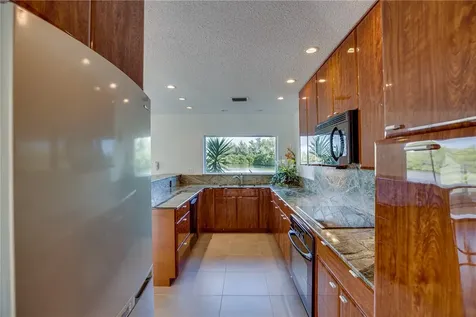 904 Jackson Way Hutchinson Island FL 34949