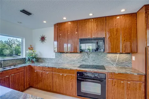 904 Jackson Way Hutchinson Island FL 34949