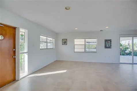 904 Jackson Way Hutchinson Island FL 34949