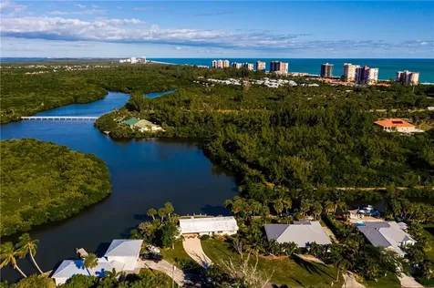 904 Jackson Way Hutchinson Island FL 34949