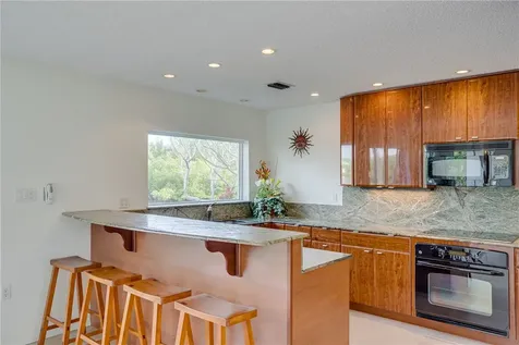 904 Jackson Way Hutchinson Island FL 34949