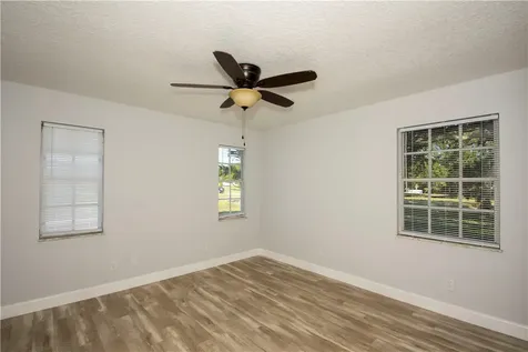 153 S 19th Circle SW Vero Beach FL 32962