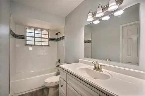 153 S 19th Circle SW Vero Beach FL 32962